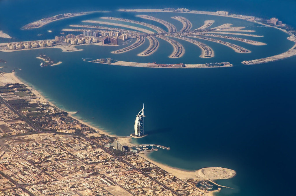 palm jumeirah dubai uae